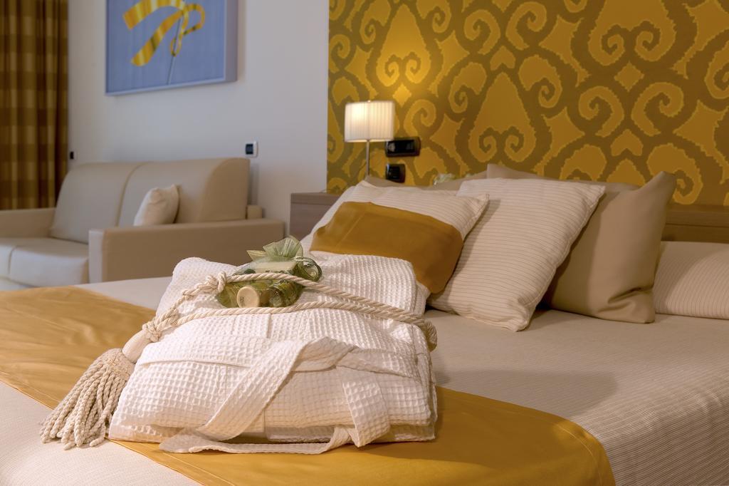 Hotel I Ginepri Marina di Castagneto Carducci Chambre photo