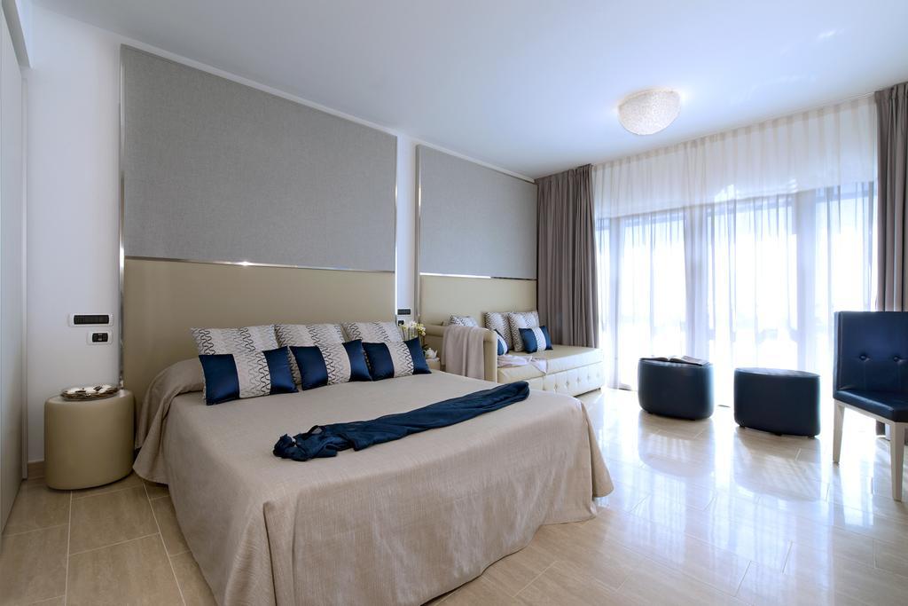 Hotel I Ginepri Marina di Castagneto Carducci Extérieur photo
