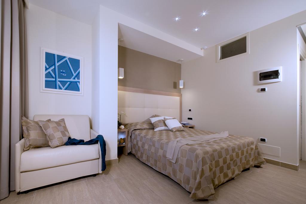 Hotel I Ginepri Marina di Castagneto Carducci Extérieur photo