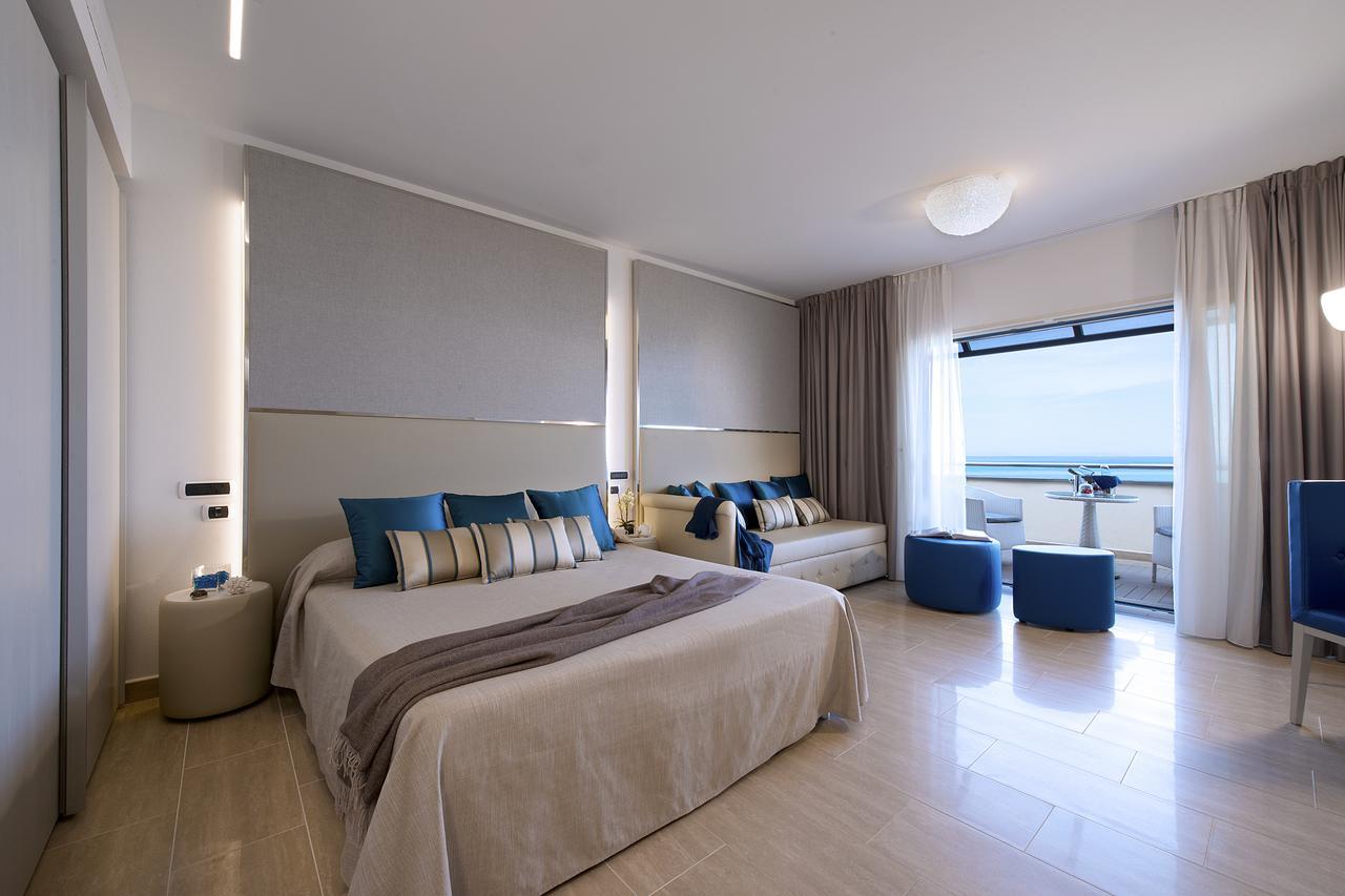 Hotel I Ginepri Marina di Castagneto Carducci Extérieur photo